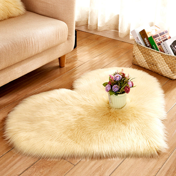 Shaggy Carpet Artificial Sheepskin Hairy Mat Wool Faux Fluffy Mats Love Heart Rugs NO Lint Carpet For Living Room 30x30/40x50cm